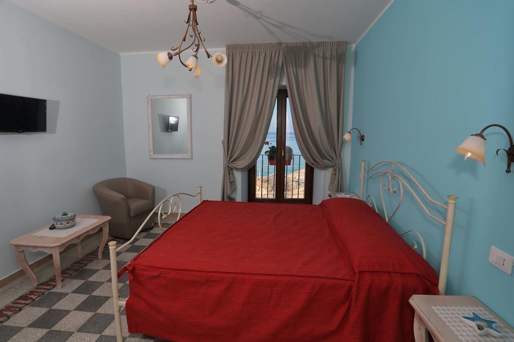 Casale Pettinato Hotel Pizzo  Bagian luar foto