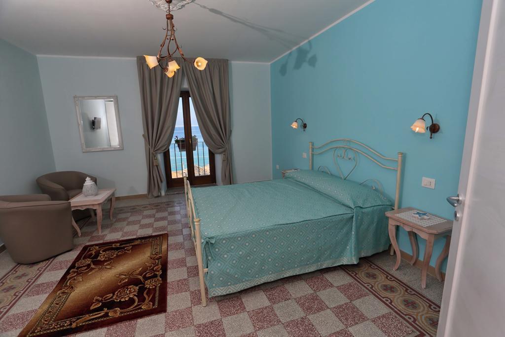 Casale Pettinato Hotel Pizzo  Bagian luar foto